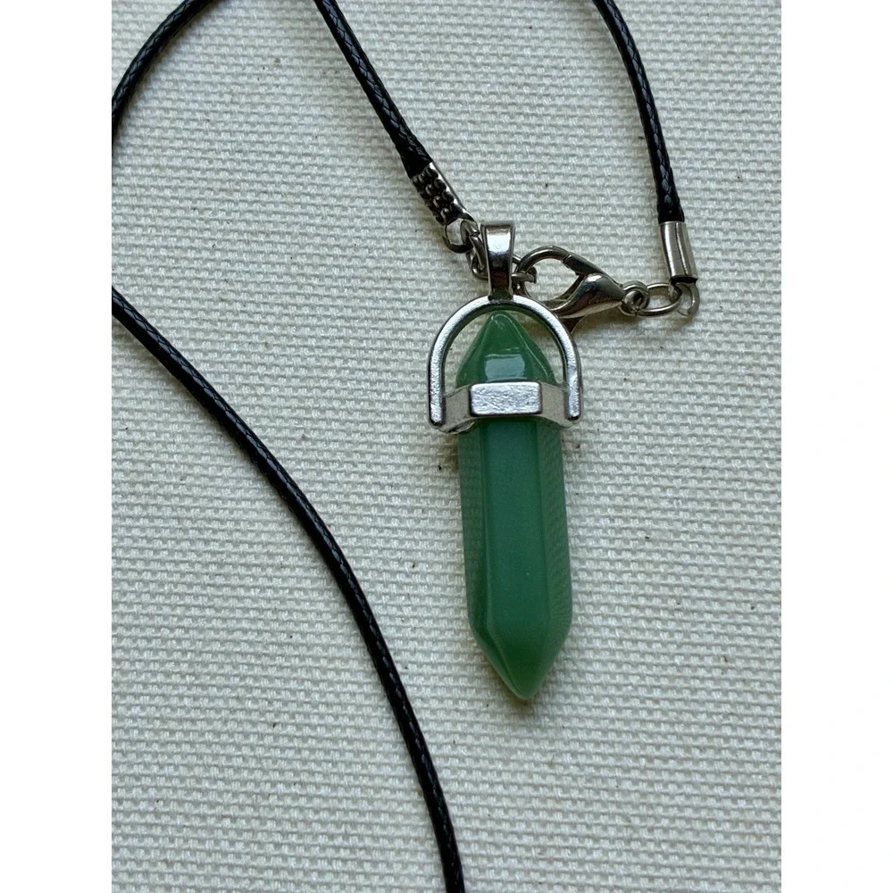 Green Crystal Point Pendant Necklace Black Cord Silver Tone Boho Y2K Bohemian